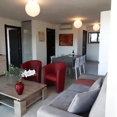 Cite Du Sel פורטו-וישיו