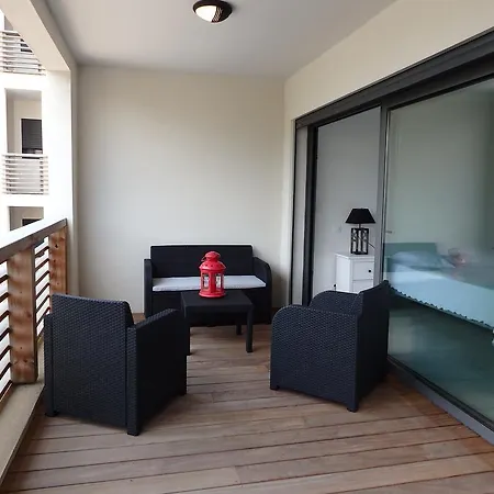 Cite Du Sel Apartment *