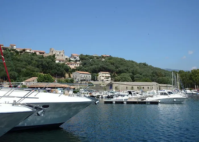 Cite Du Sel 公寓 *